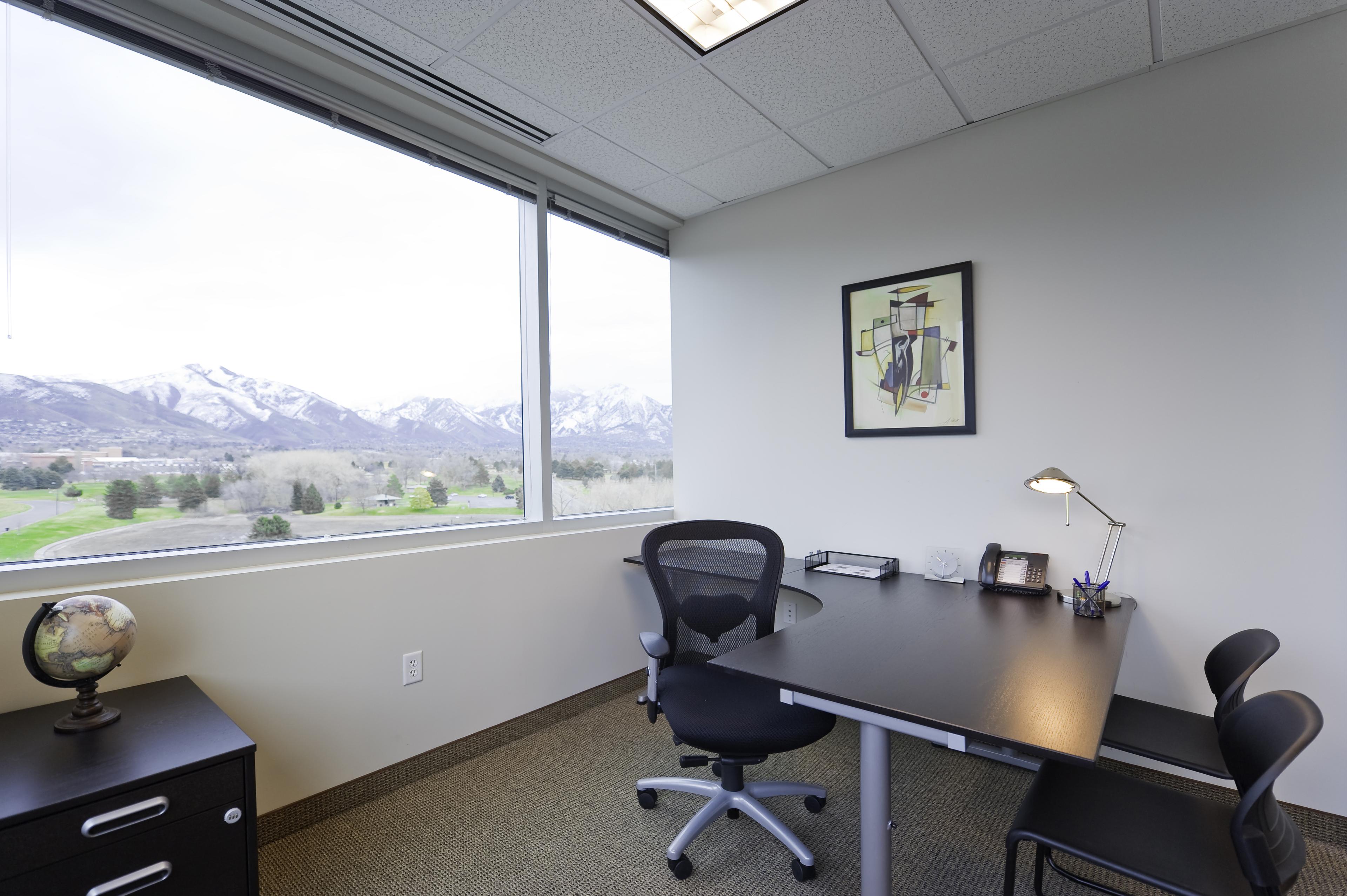 Regus - Sugarhouse Center