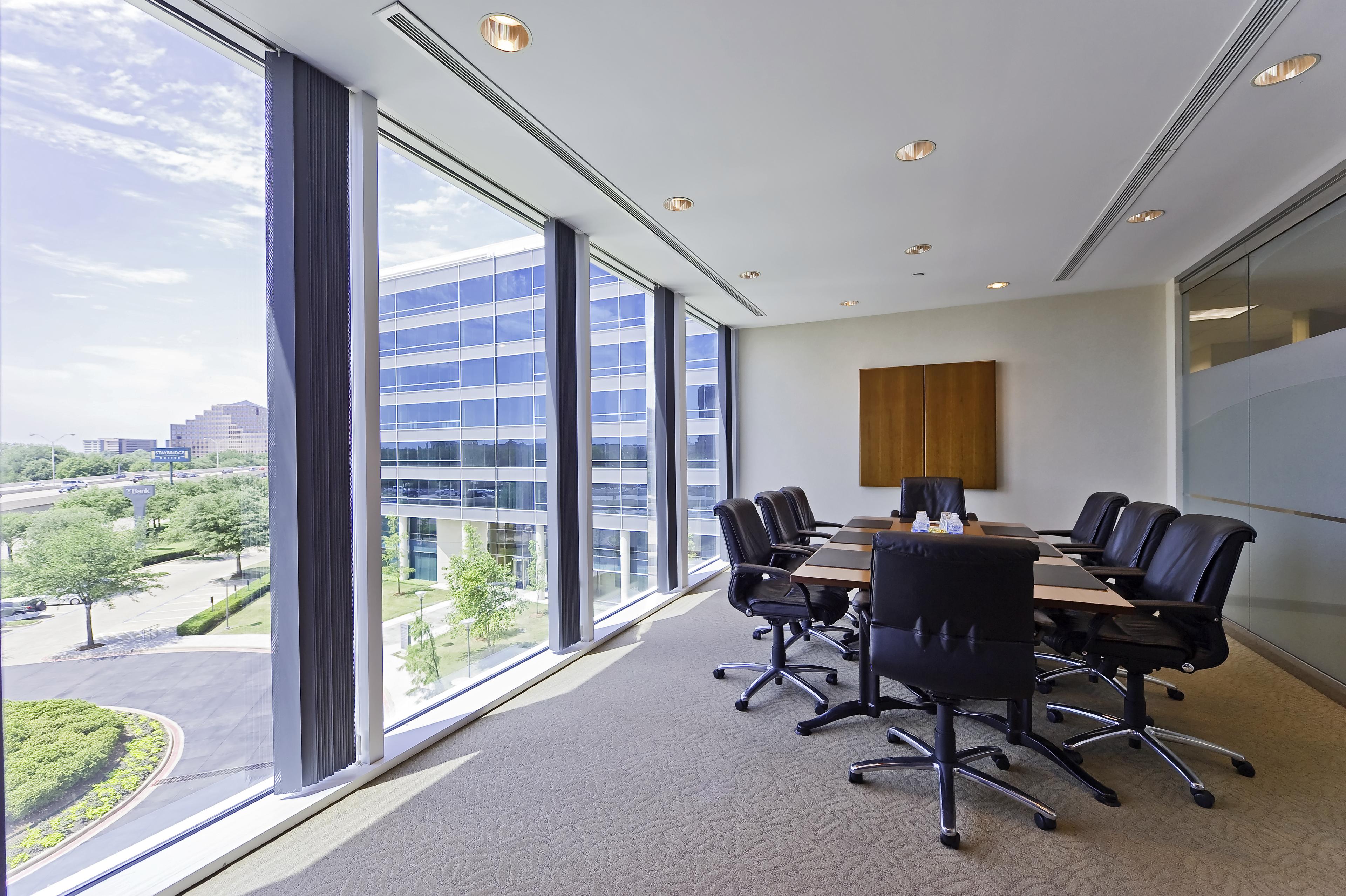 Regus - Tollway Plaza