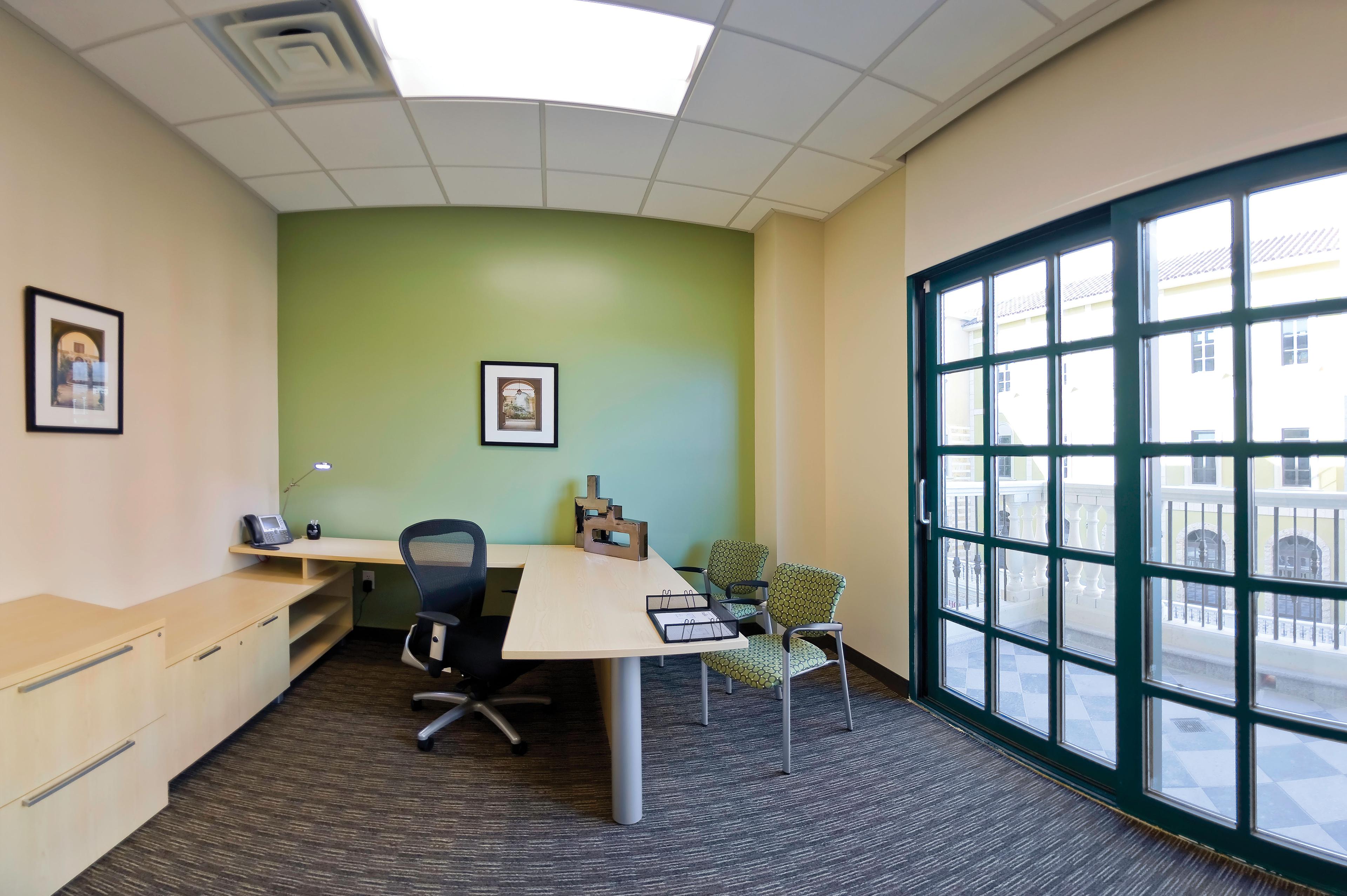 Regus - Tivoli Village