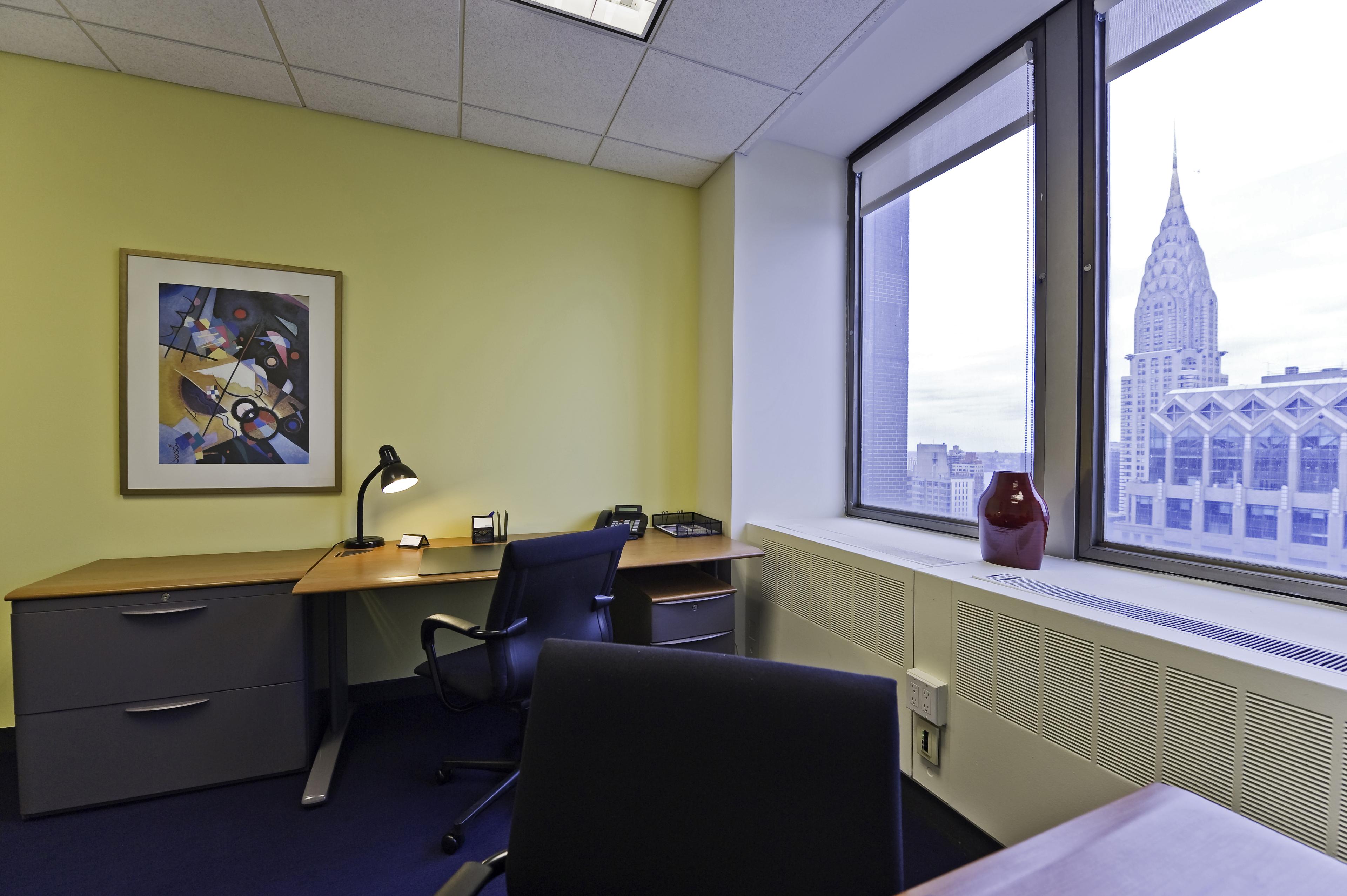 Regus - 245 Park Avenue