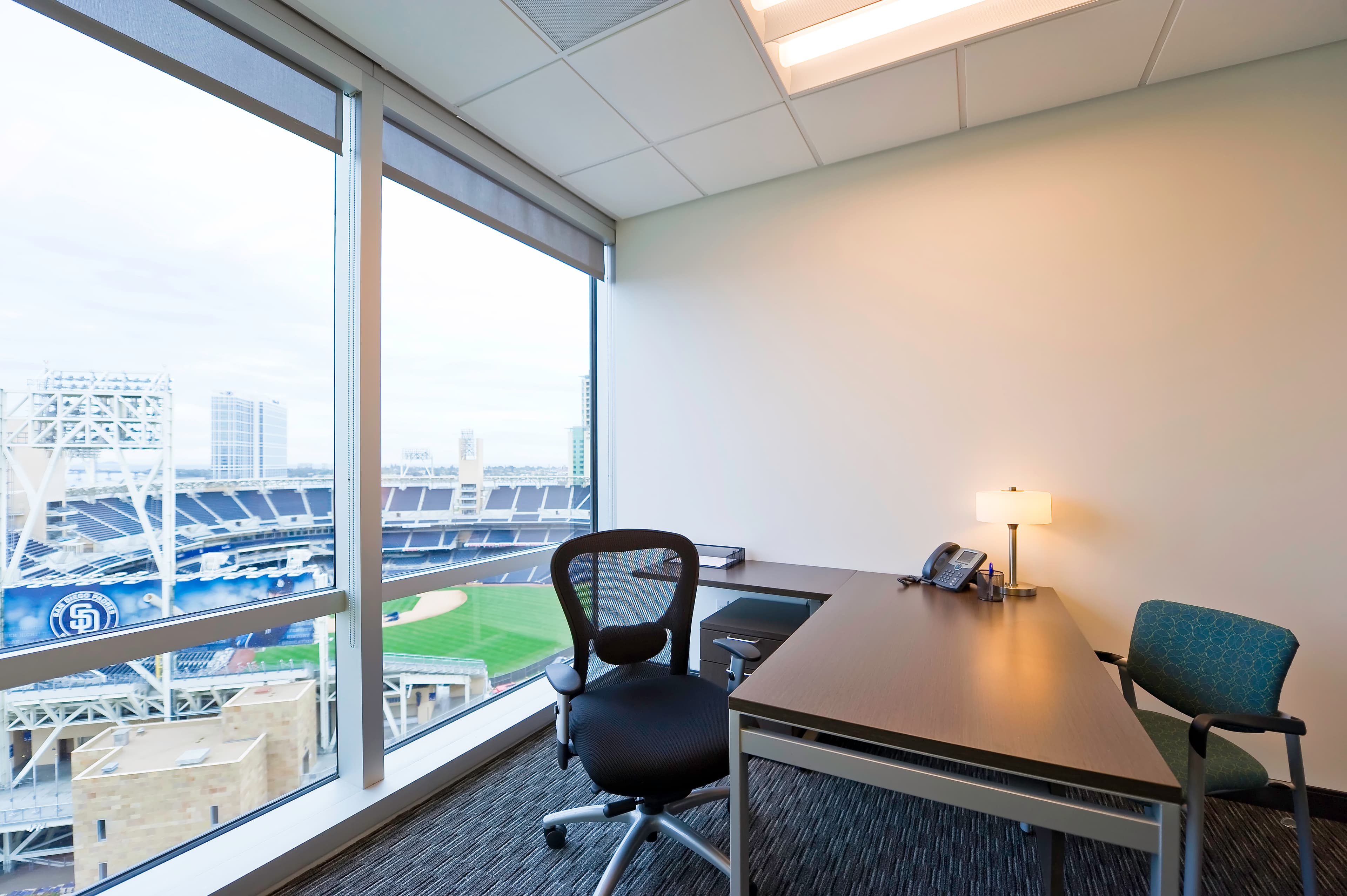 Regus - Diamond View