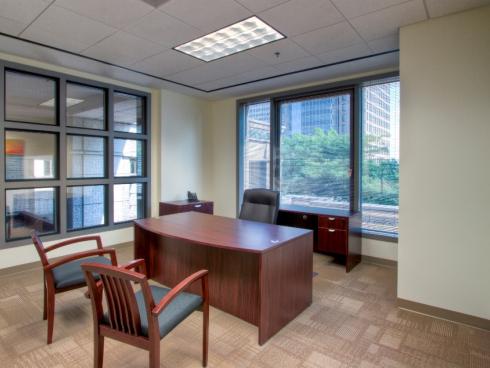 Peachtree Street, Atlanta, 30309 Property - 1